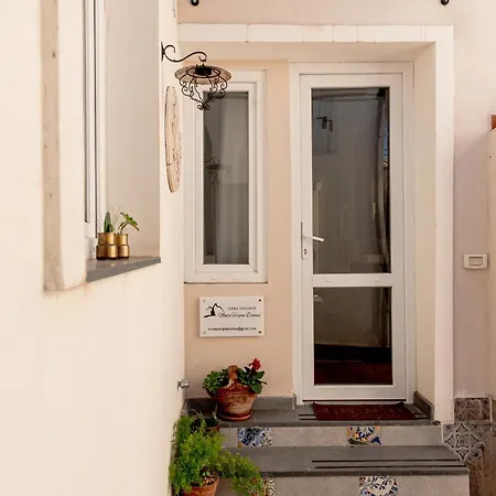 Montevergine Domus Guest house