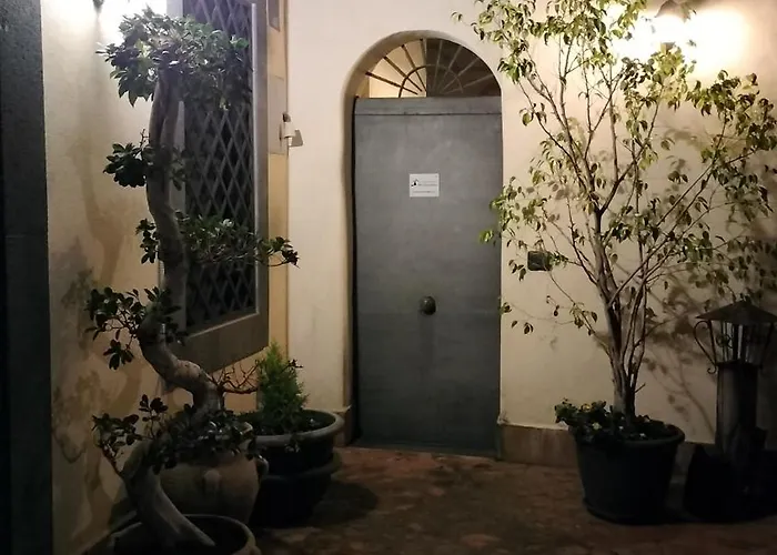 Гостевой дом Montevergine Domus